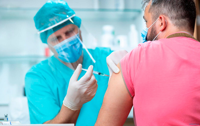 безопасная вакцинация от штамма Омикрон 